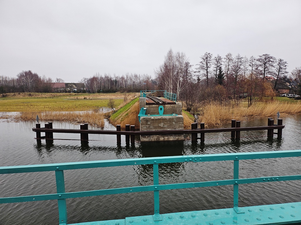 Zakończono przebudowę mostu kolejowego w Rybinie